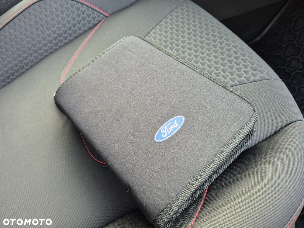 Ford Focus 1.5 EcoBoost STart-Stopp-System ST-LINE - 13