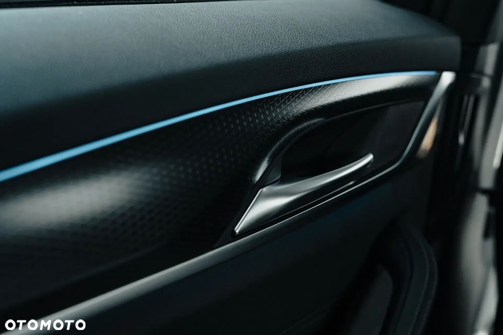 BMW Seria 5 520d xDrive Touring M Sport Edition - 25