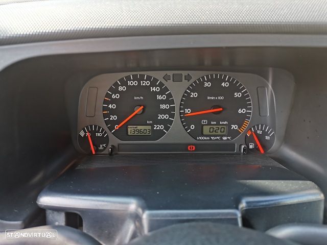 VW Golf Cabriolet 1.6 - 18