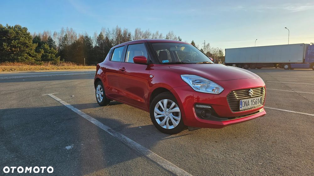 Suzuki Swift 1.2 Premium - 4