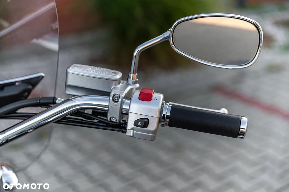 Suzuki VL 1500 Intruder LC - Boulevard C90 - 32