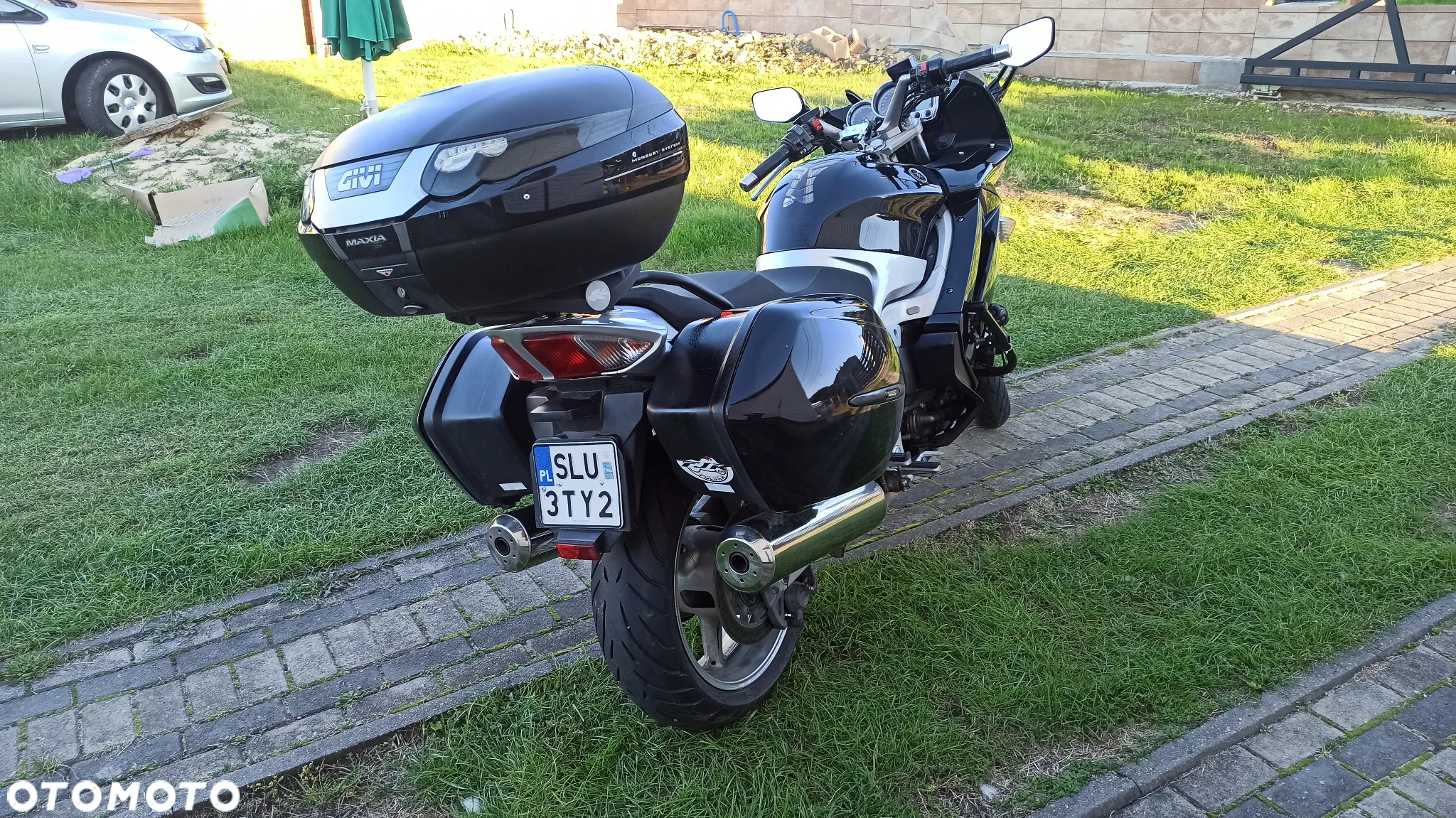 Yamaha FJR - 2