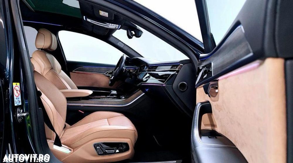 Audi A8 L 55 TFSI quattro tiptronic - 16