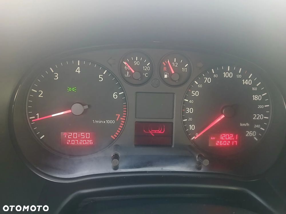 Audi A3 Sportback 1.6 Ambiente - 23