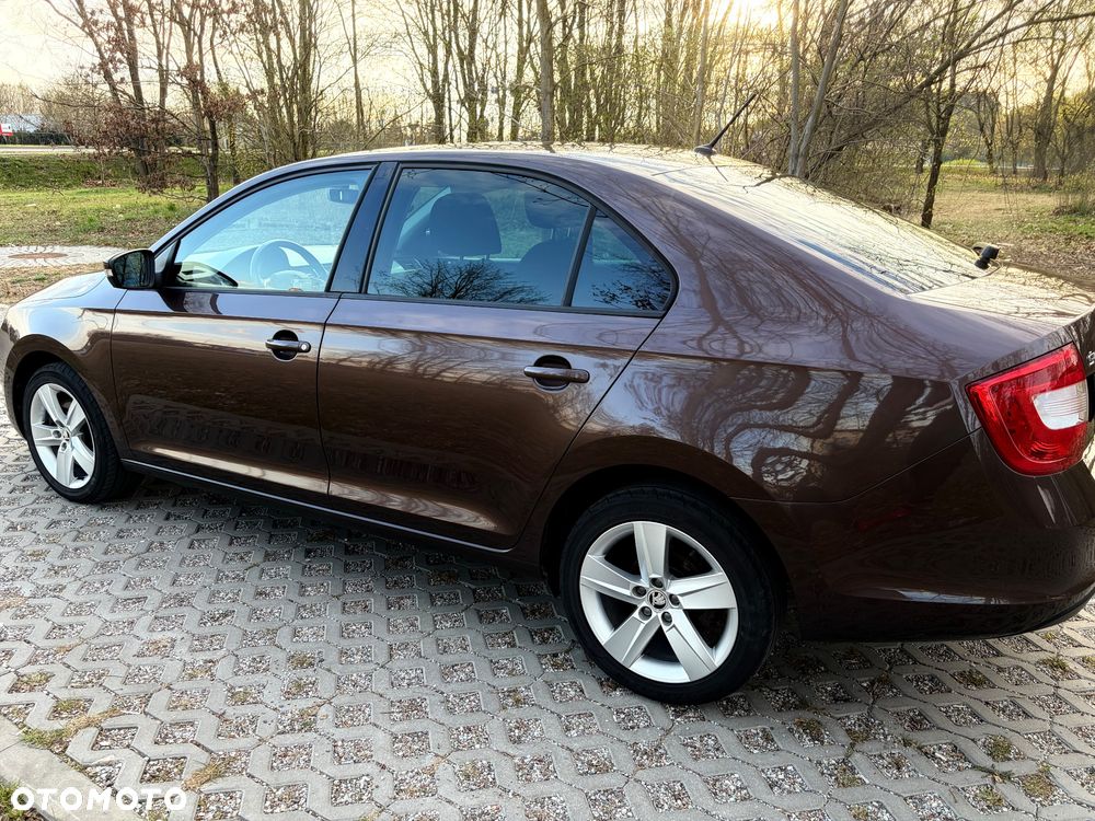 Skoda RAPID 1.2 TSI Ambition - 9