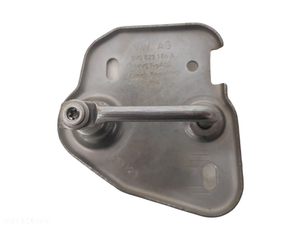 NOWY ZACZEP RYGIEL MASKI PRAWY PRAWA SUPERB 3 III SCALA KAMIQ TAIGO LEON IV 4 FORMENTOR - 1