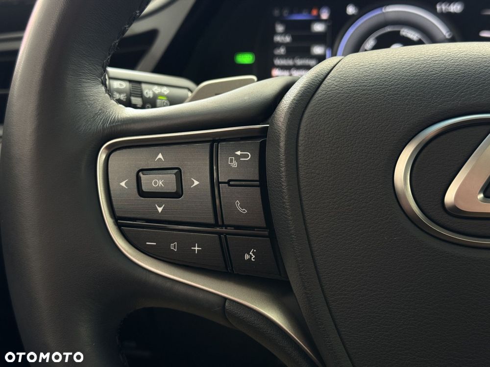 Lexus ES - 22
