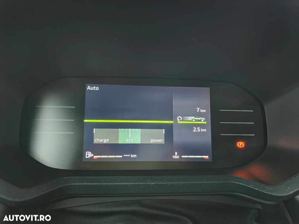 Dacia Duster Expression Hybrid GPL Automat 4x4 - 13