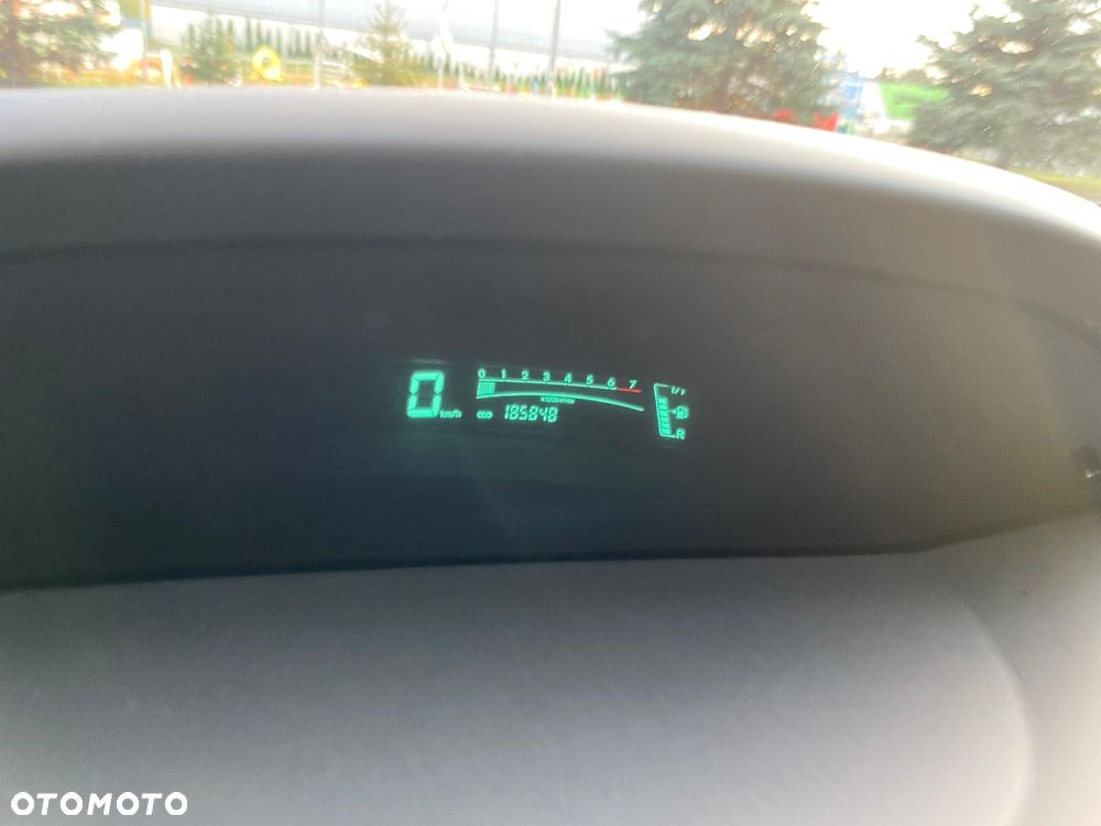 Toyota Yaris 1.3 VVT-i Cool - 19