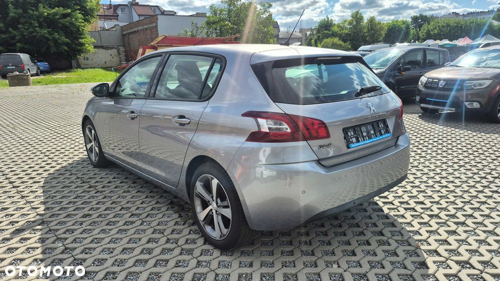 Peugeot 308 - 4