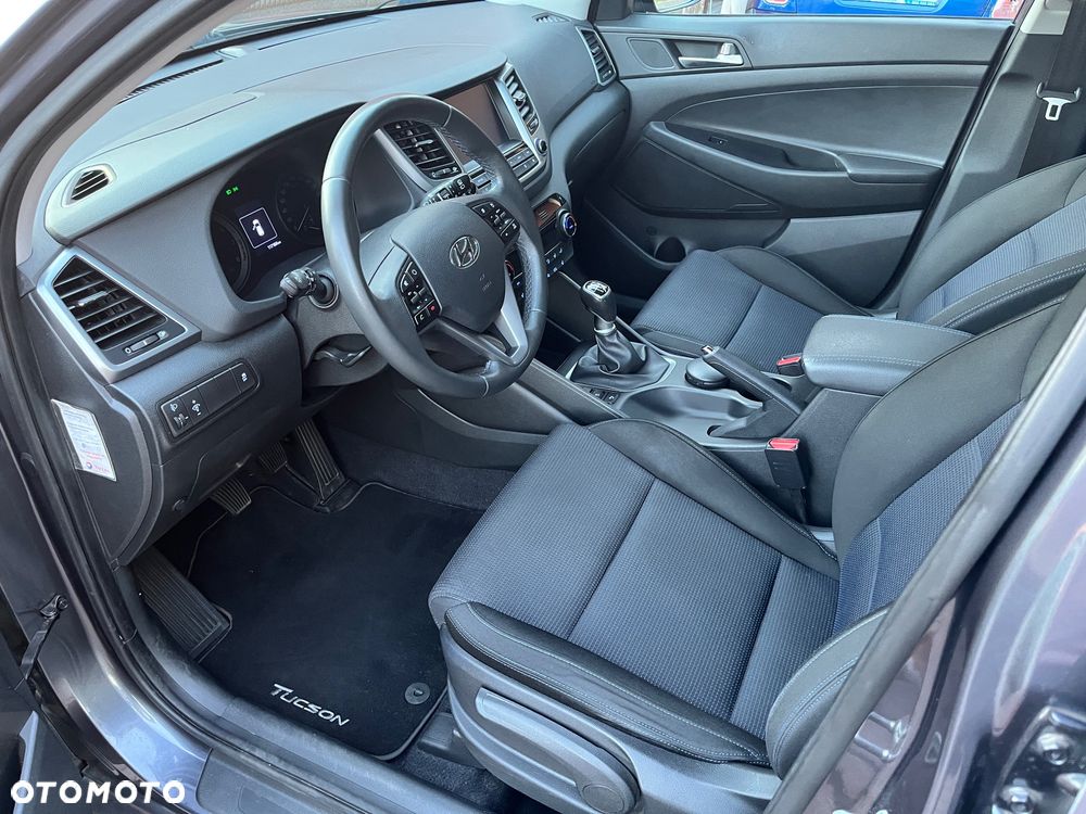 Hyundai Tucson 1.6 GDi 2WD Trend - 12