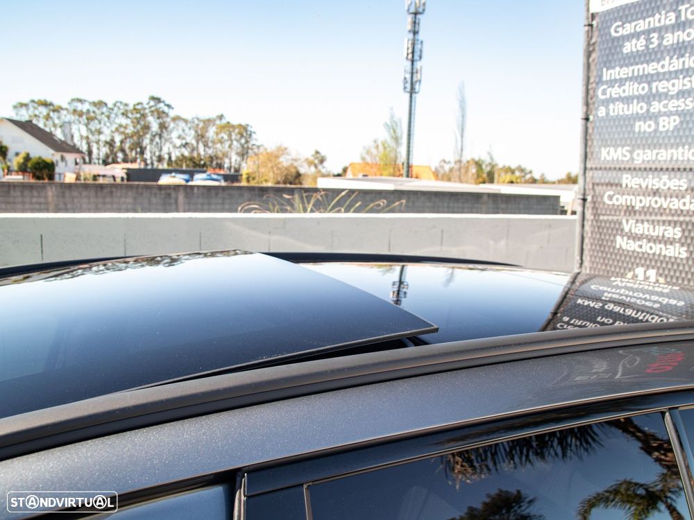 Mercedes-Benz E 300 de 9G-TRONIC AMG Line - 54