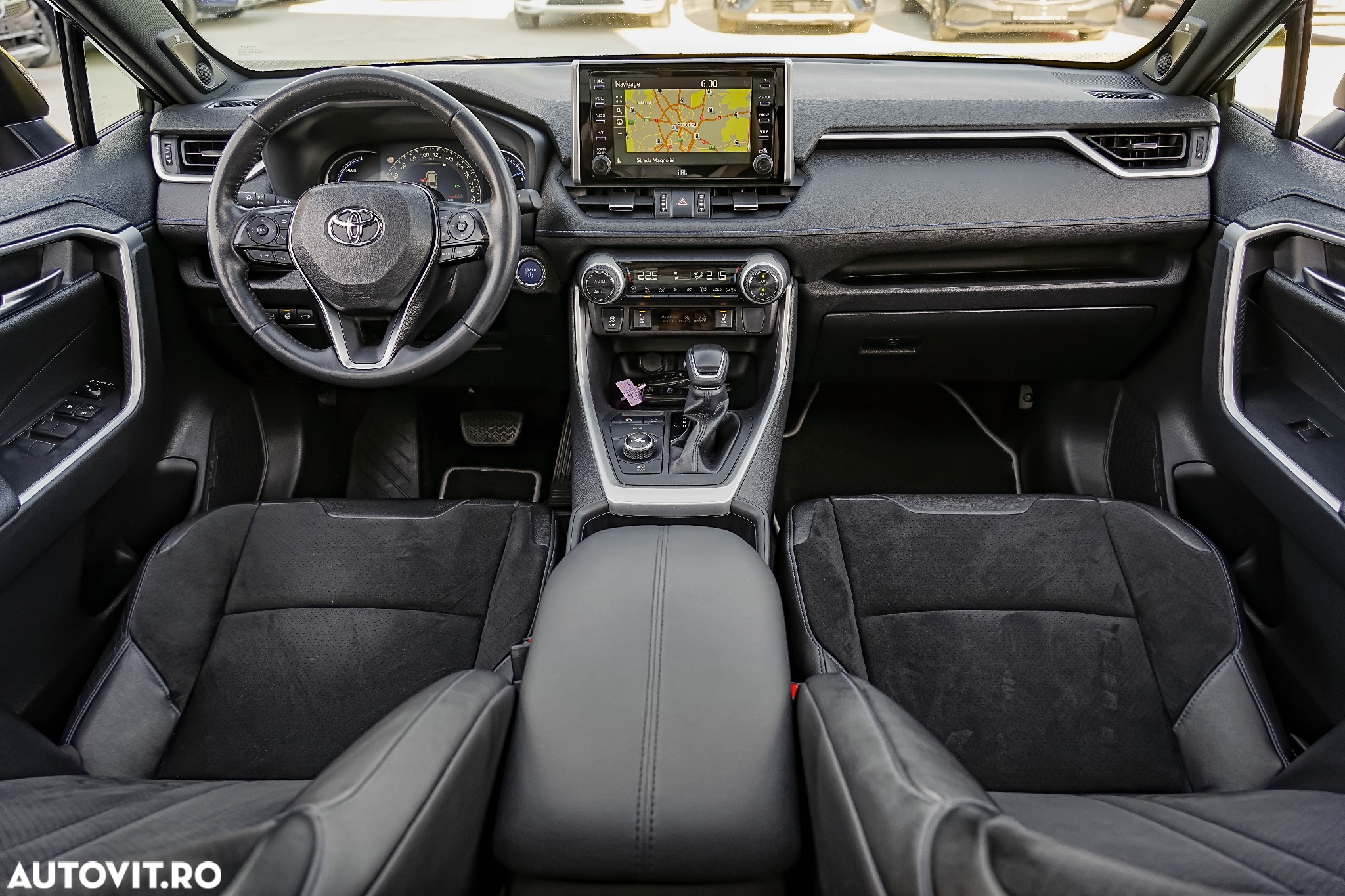 Toyota RAV4 2.5 4x4 Hybrid Black Edition - 16