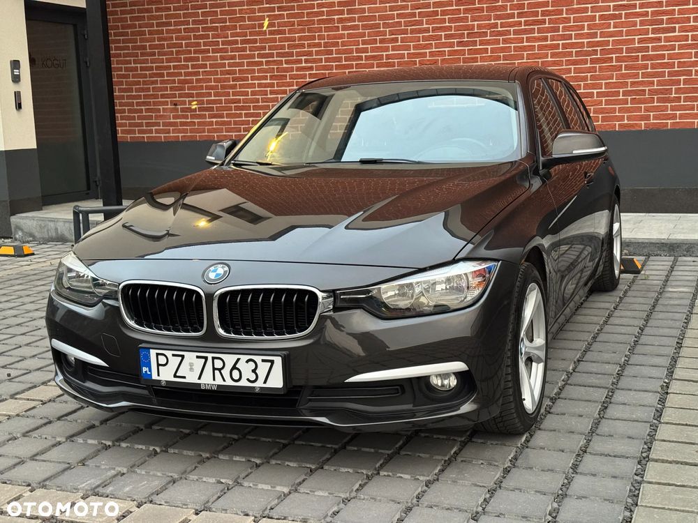 BMW Seria 3 320d - 35