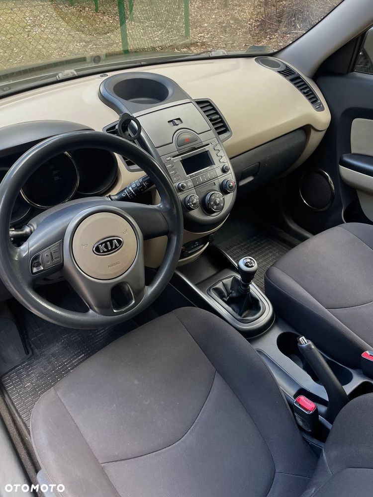 Kia Soul 1.6 M - 8