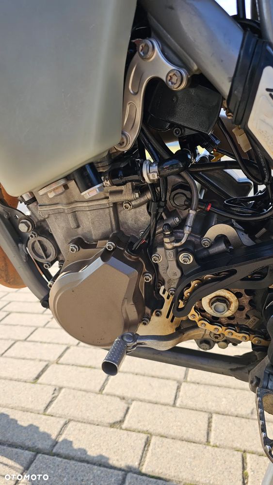 Husqvarna FE - 25