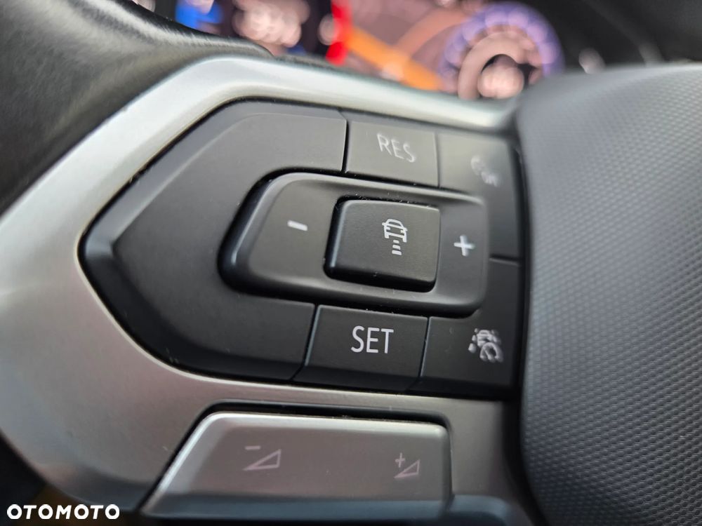 Volkswagen Passat 2.0 TDI BMT Highline - 26