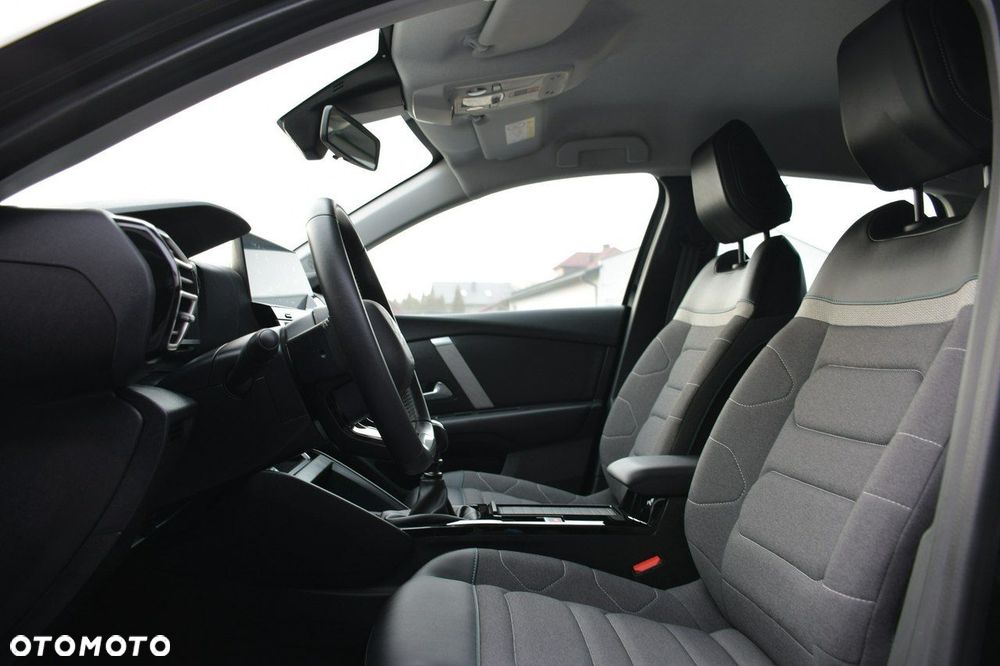 Citroën C4 1.2 PureTech Plus S&S - 10