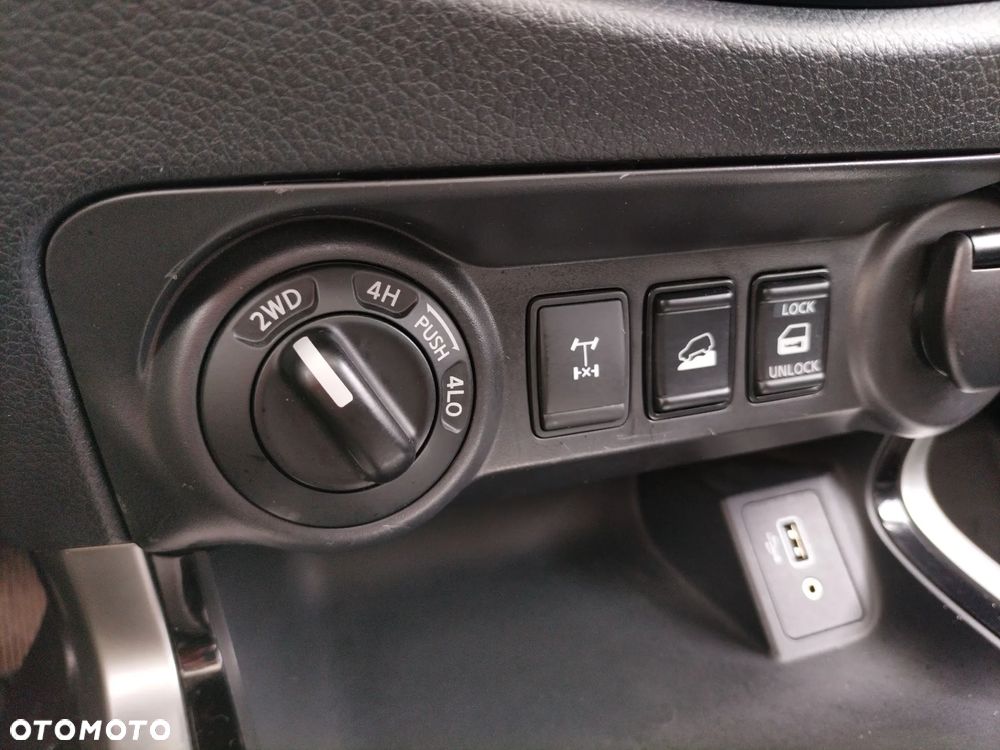 Nissan Navara - 15