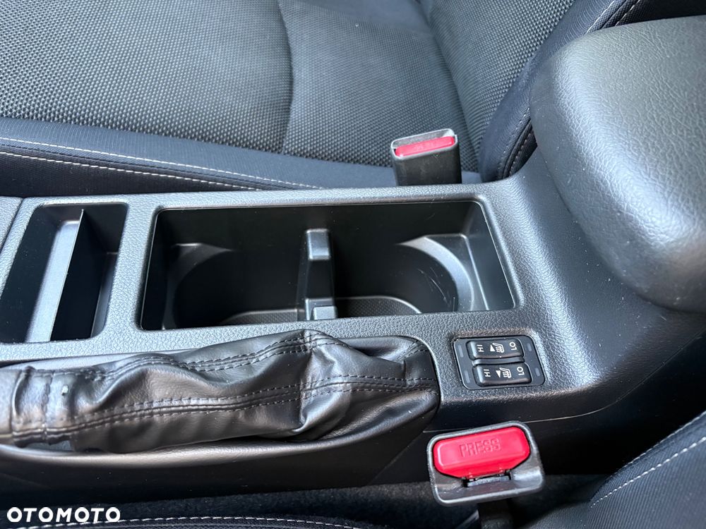 Subaru XV 2.0i Exclusive CVT - 25
