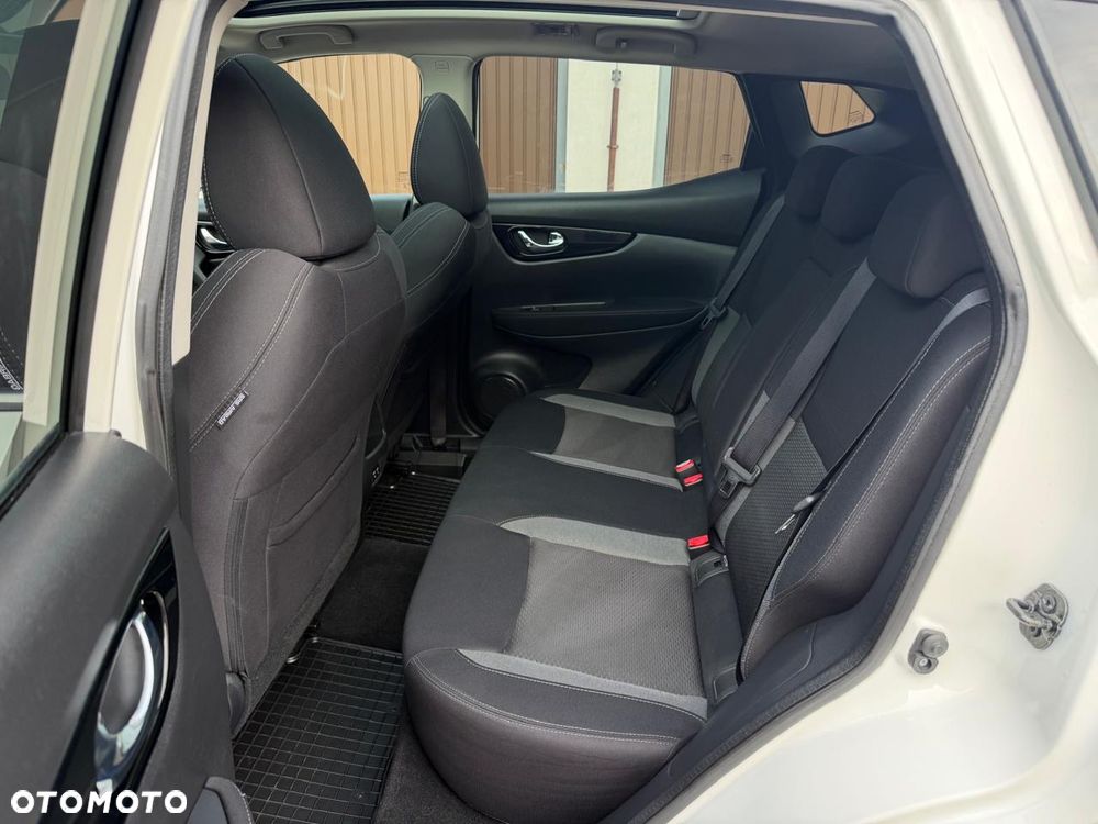 Nissan Qashqai 1.5 dCi DCT TEKNA+ - 29