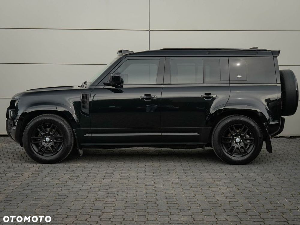 Land Rover Defender - 6
