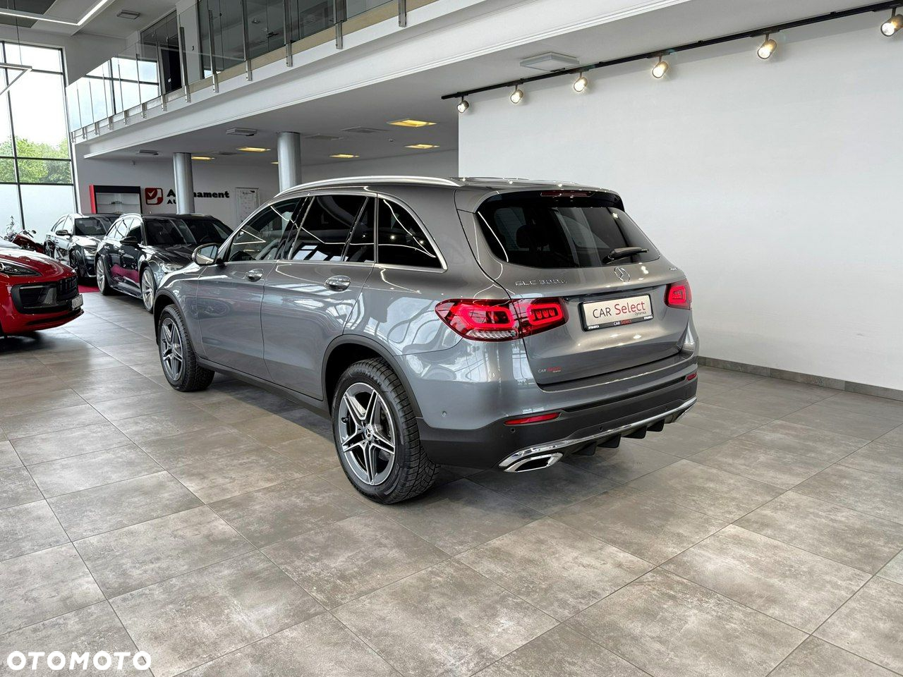 Mercedes-Benz GLC - 7