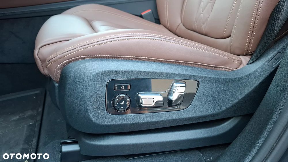 BMW X5 xDrive30d mHEV - 20