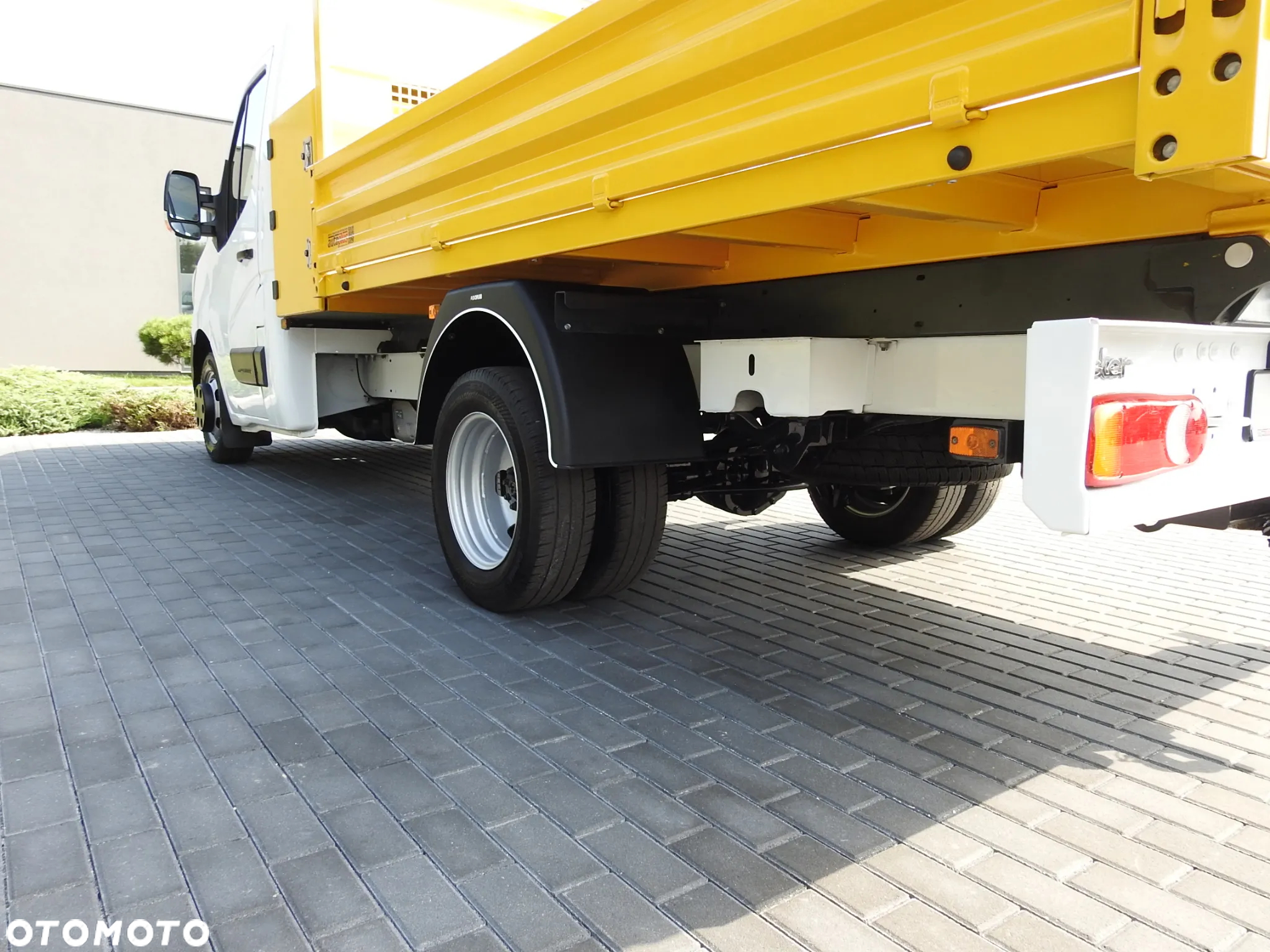 Renault MASTER WYWROTKA TEMPOMAT NAWIGACJA KLIMATYZACJA LEDY BLIŹNIACZE KOŁA KONTROLA WAGI 145KM [ 884418 ] - 17