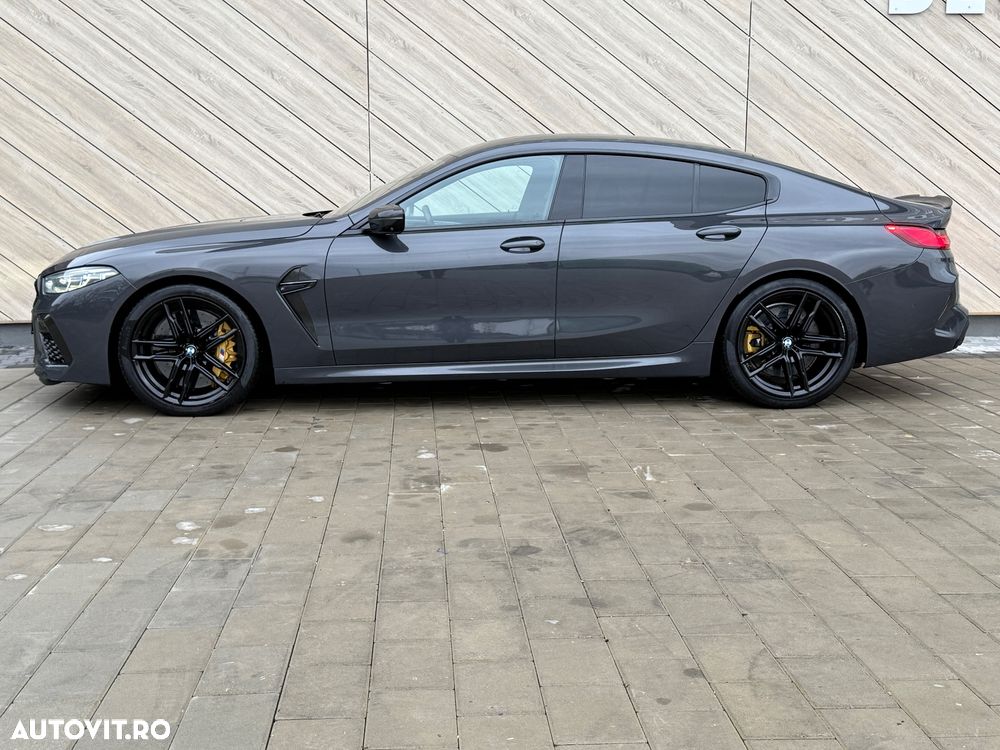 BMW M8 AT - 11