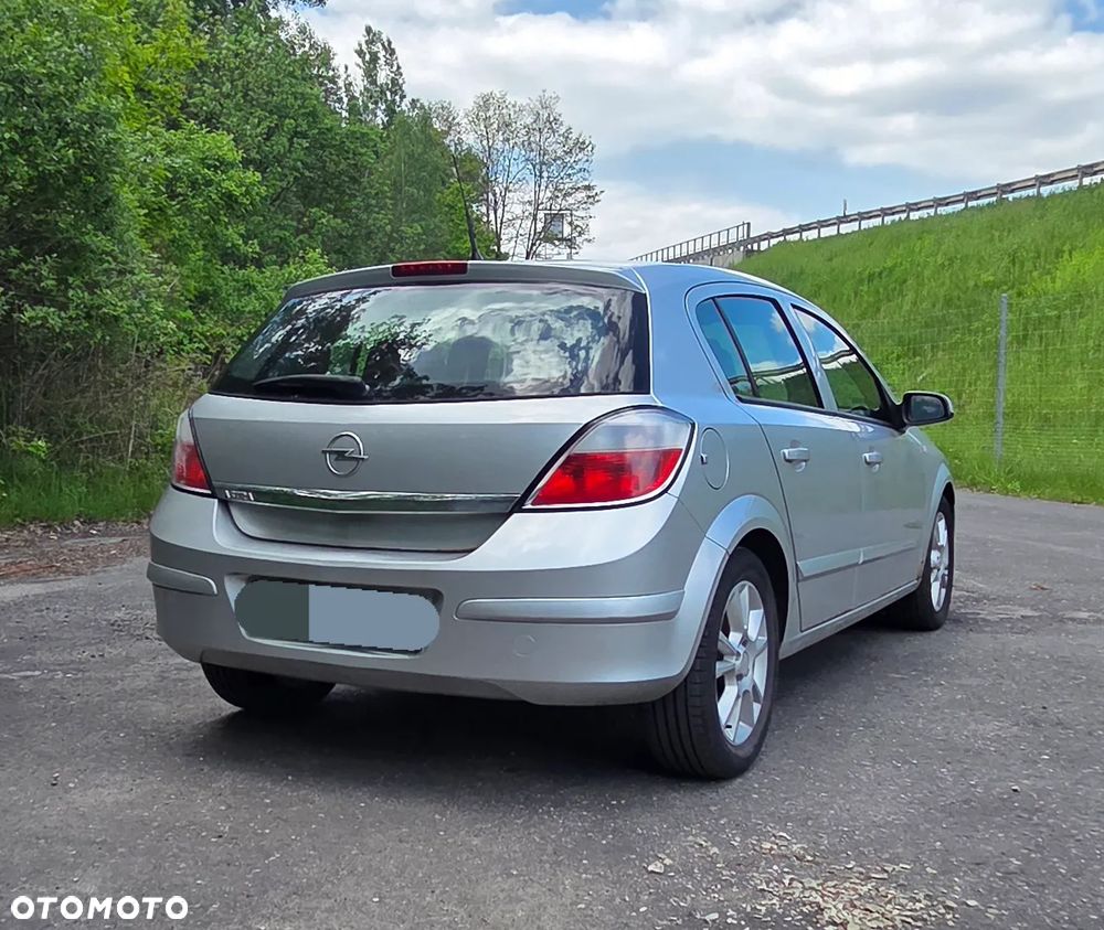 Opel Astra 1.4 Enjoy - 8
