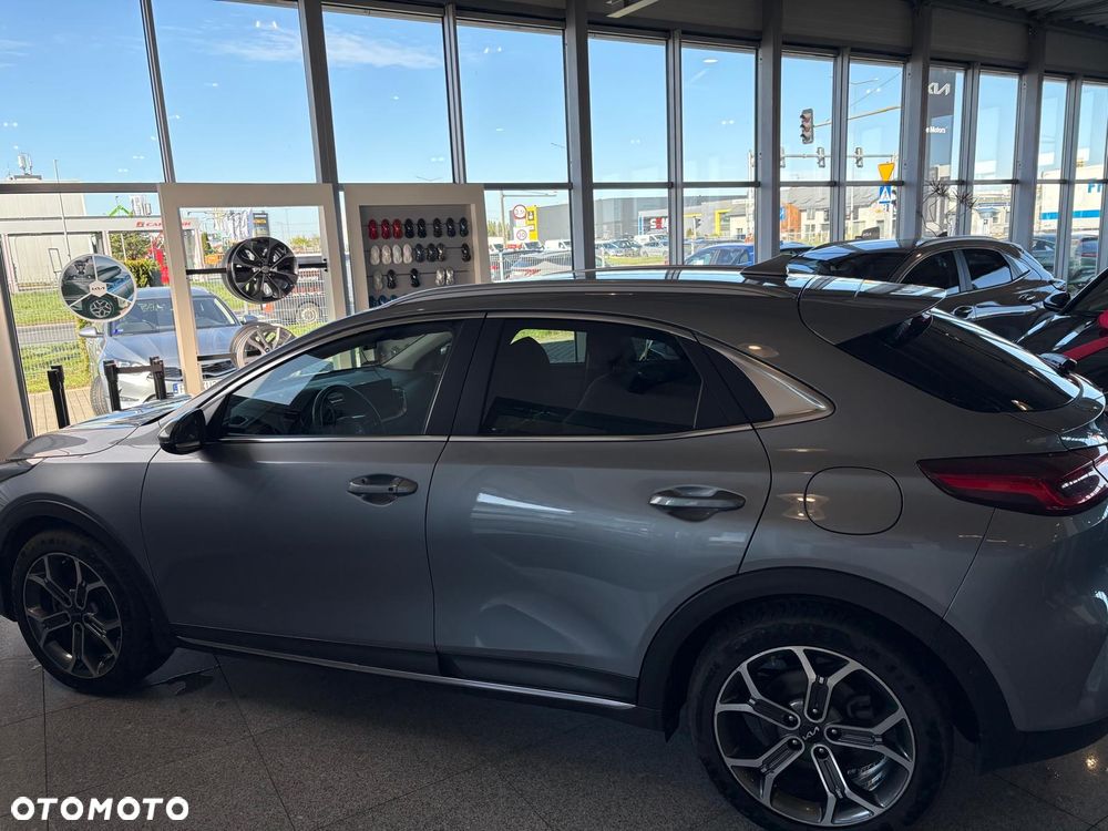 Kia XCeed 1.5 T-GDI L Business Line - 13