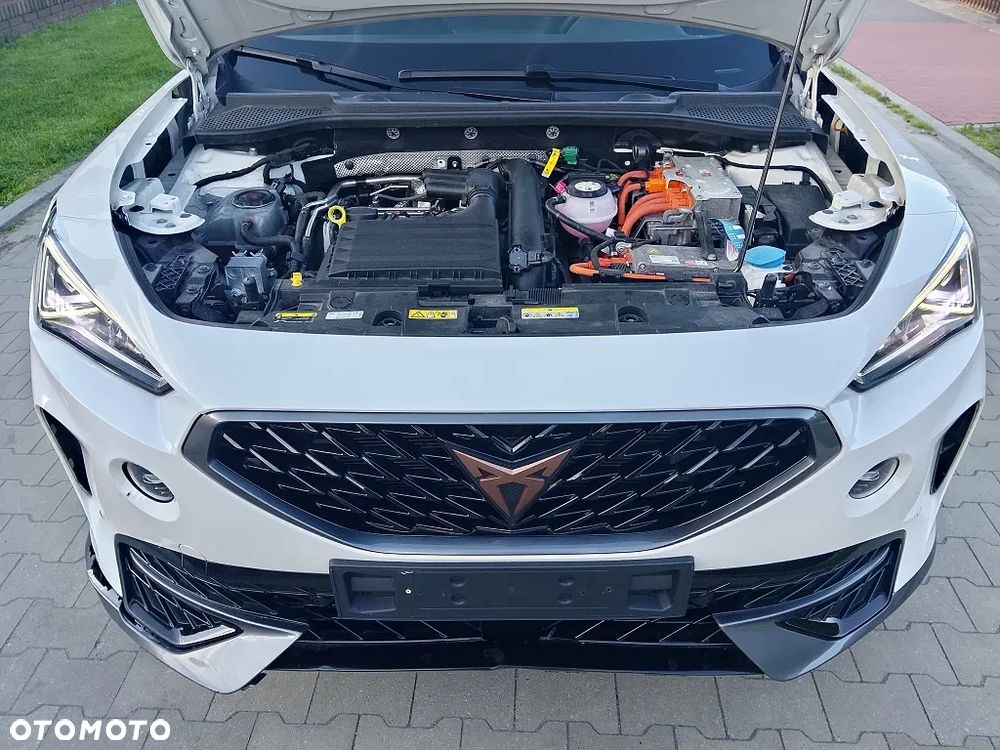 Cupra Formentor VZ 1.4 e-Hybrid DSG Tribe Edition - 9