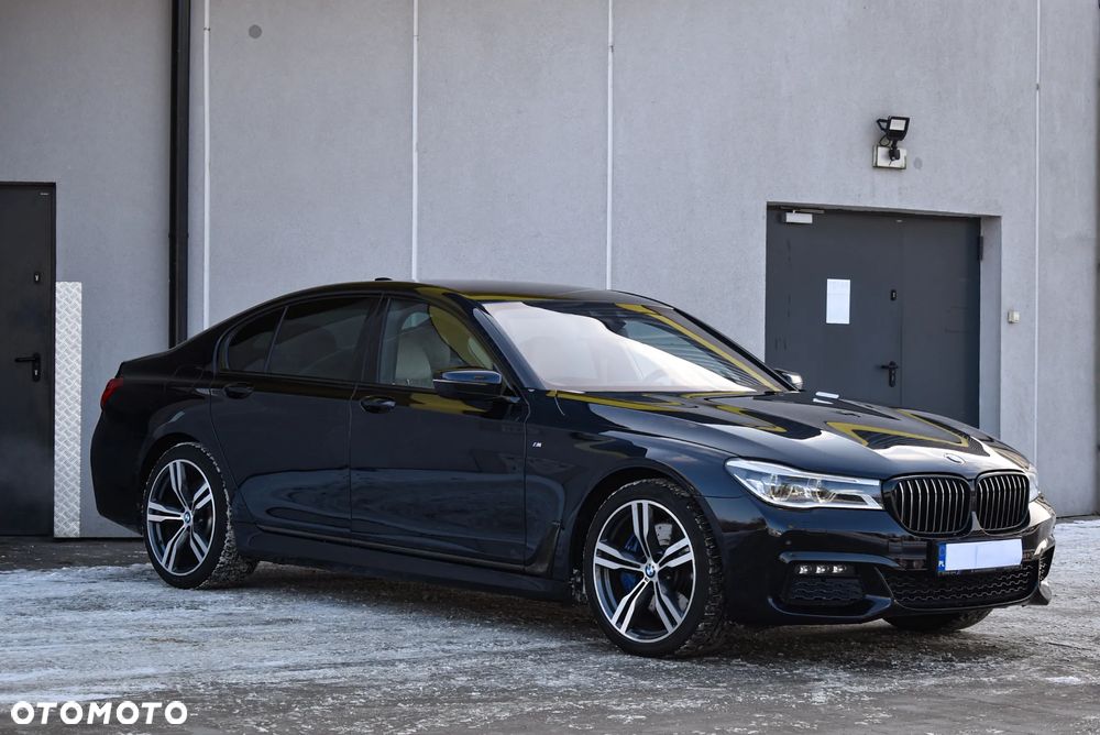 BMW Seria 7 740d xDrive - 17