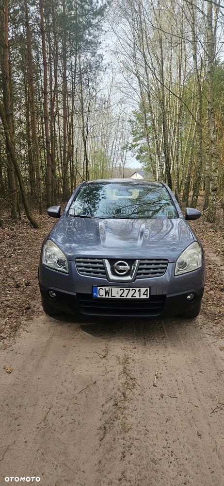Nissan Qashqai - 1