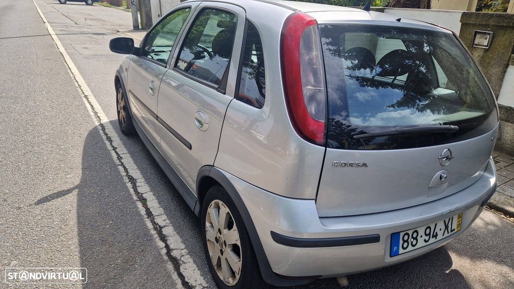 Opel Corsa 1.3 CDTI Essentia - 2