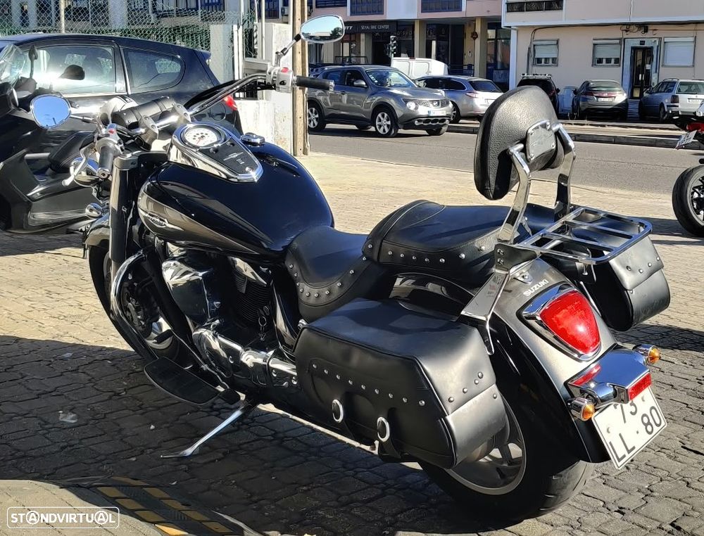 Suzuki Intruder VLR 1800 - 8