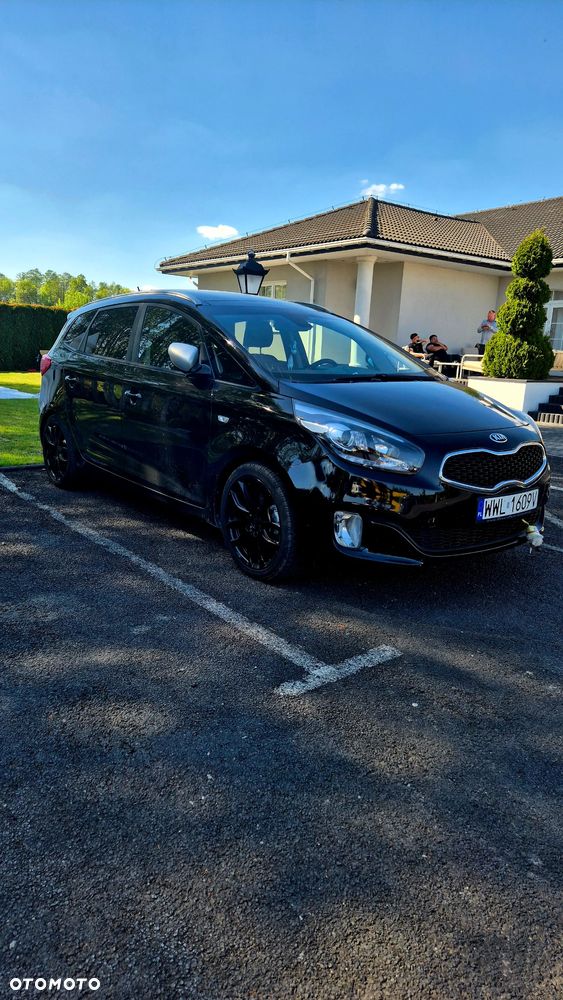 Kia Carens 1.7 CRDi L 7os - 4