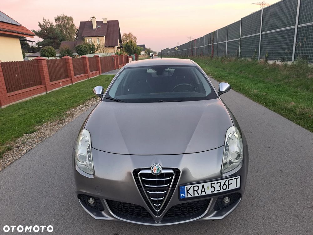 Alfa Romeo Giulietta - 7
