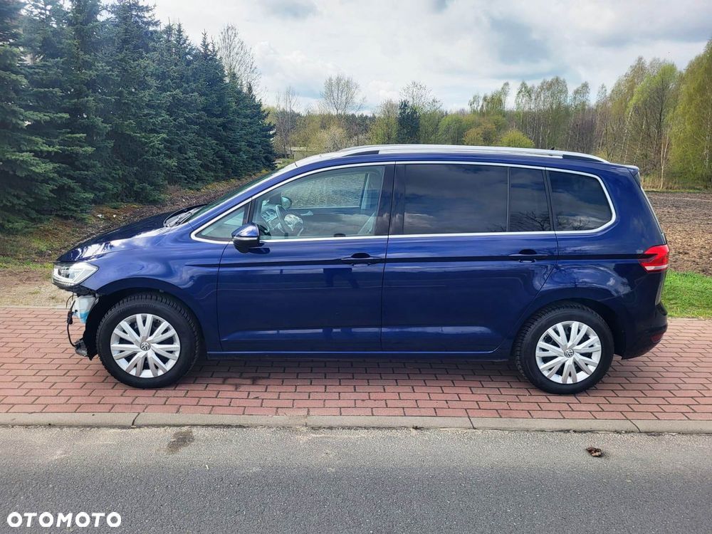 Volkswagen Touran 1.5 TSI ACT OPF DSG Highline - 5