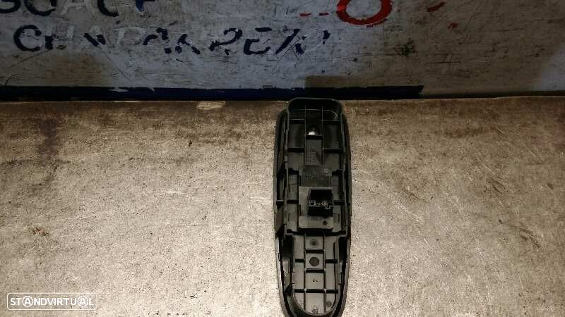 COMANDO ELEVADOR DE VIDRO FRONTAL DIREITO CITROEN C4 GRAND PICASSO I 2013 -96639... - 4