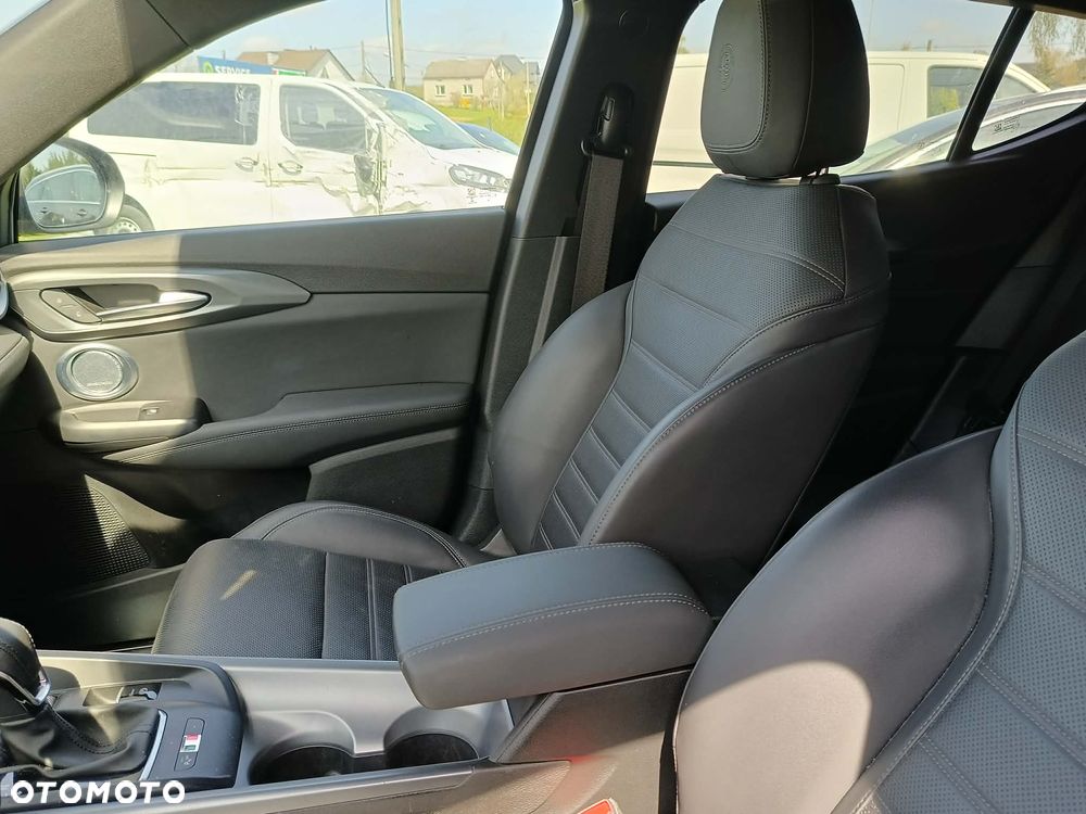 Alfa Romeo Tonale 1.5 T4 GSE mHEV Edizione Speciale DCT - 12