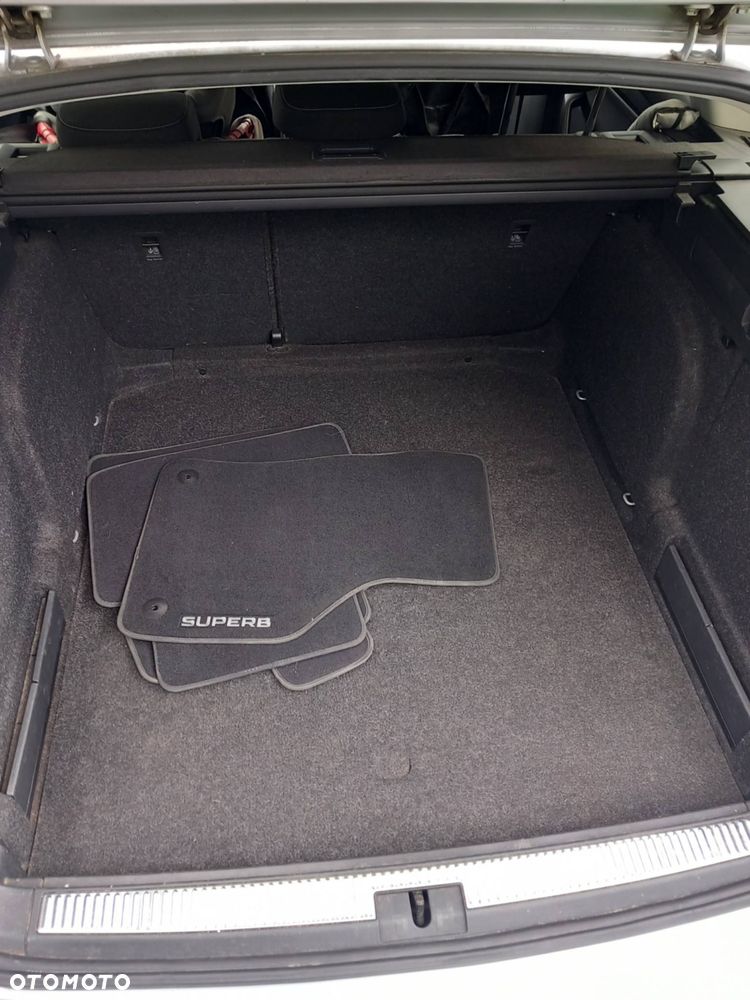 Skoda Superb 2.0 TDI Active - 7