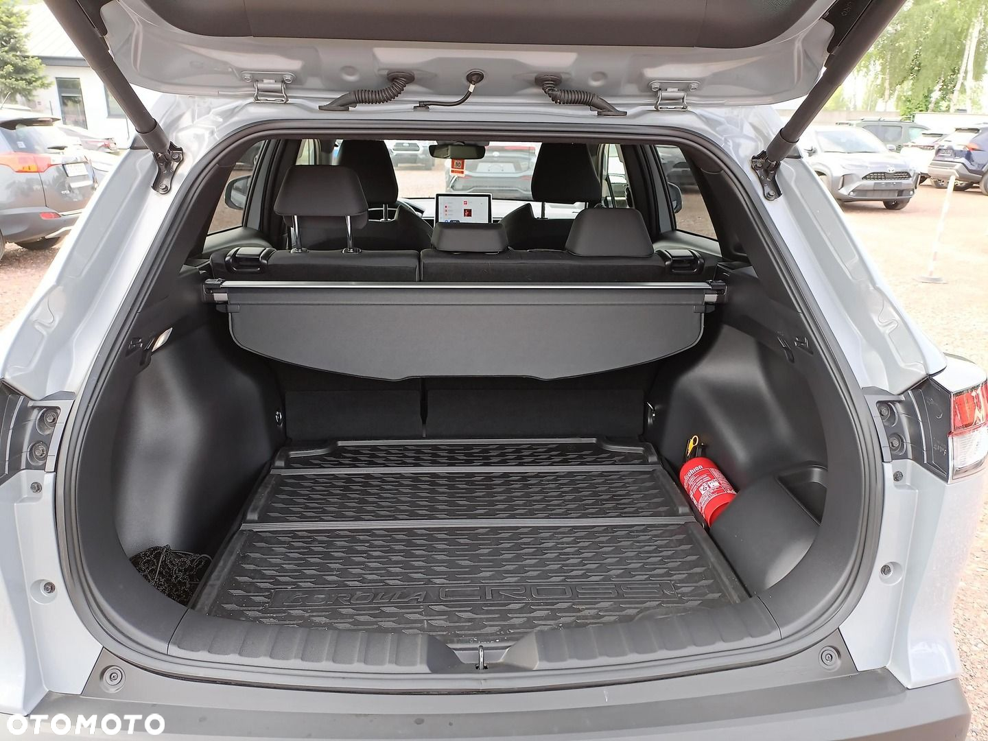 Toyota Corolla Cross 2.0 Hybrid Style AWD - 22