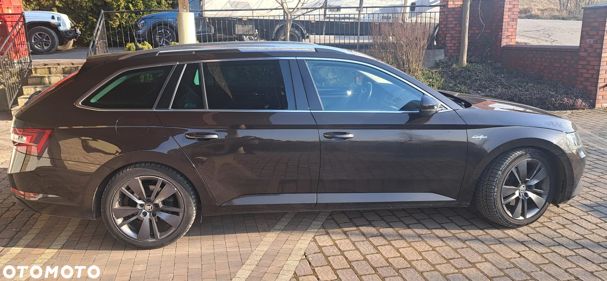Skoda Superb 2.0 TDI 4x4 L&K DSG - 7
