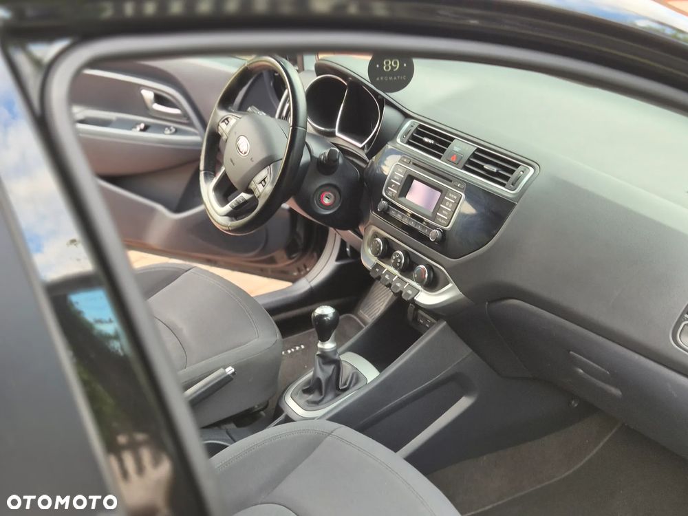 Kia Rio 1.2 Edition 7 - 13