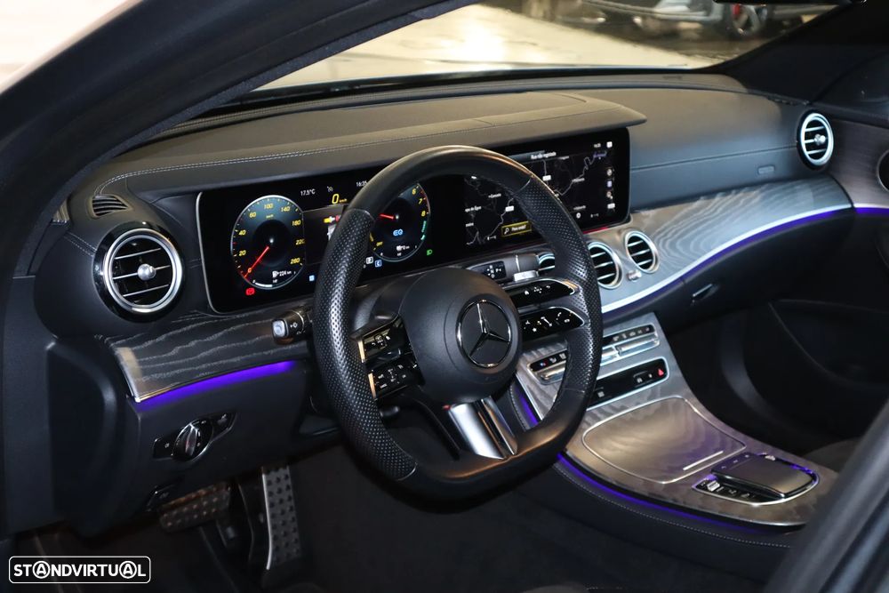 Mercedes-Benz E 300 e AMG Line - 17