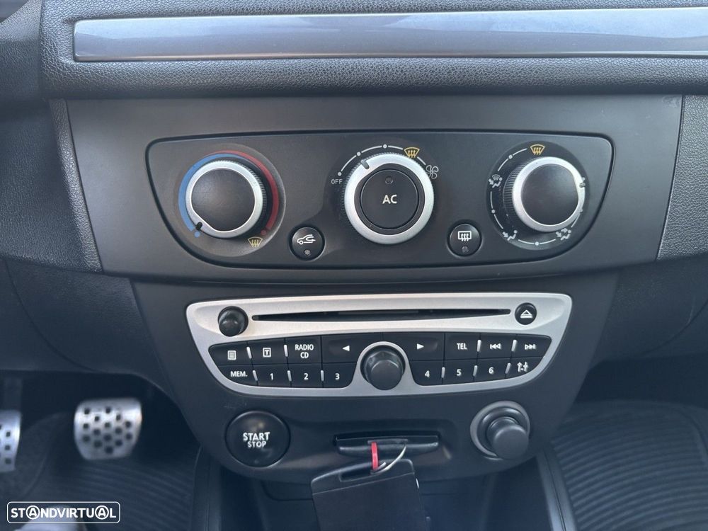 Renault Mégane Coupe 1.5 dCi GT Line - 14