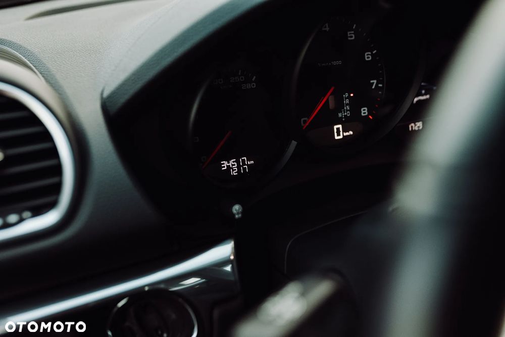 Porsche 718 Cayman GPF PDK - 27