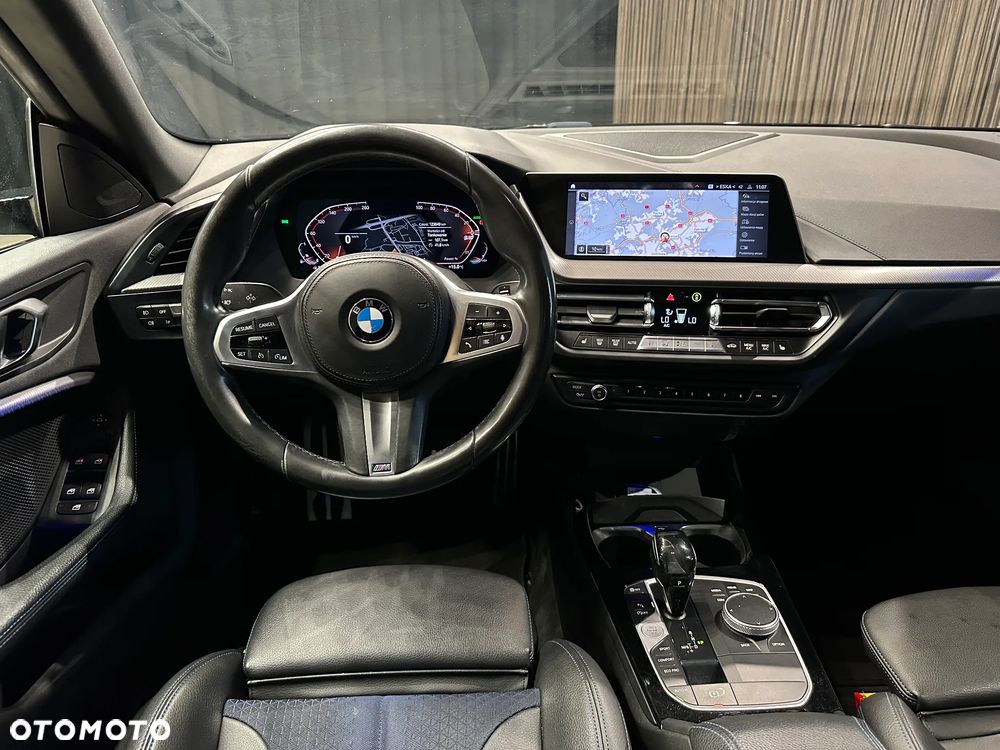 BMW Seria 2 218i M Sport - 12